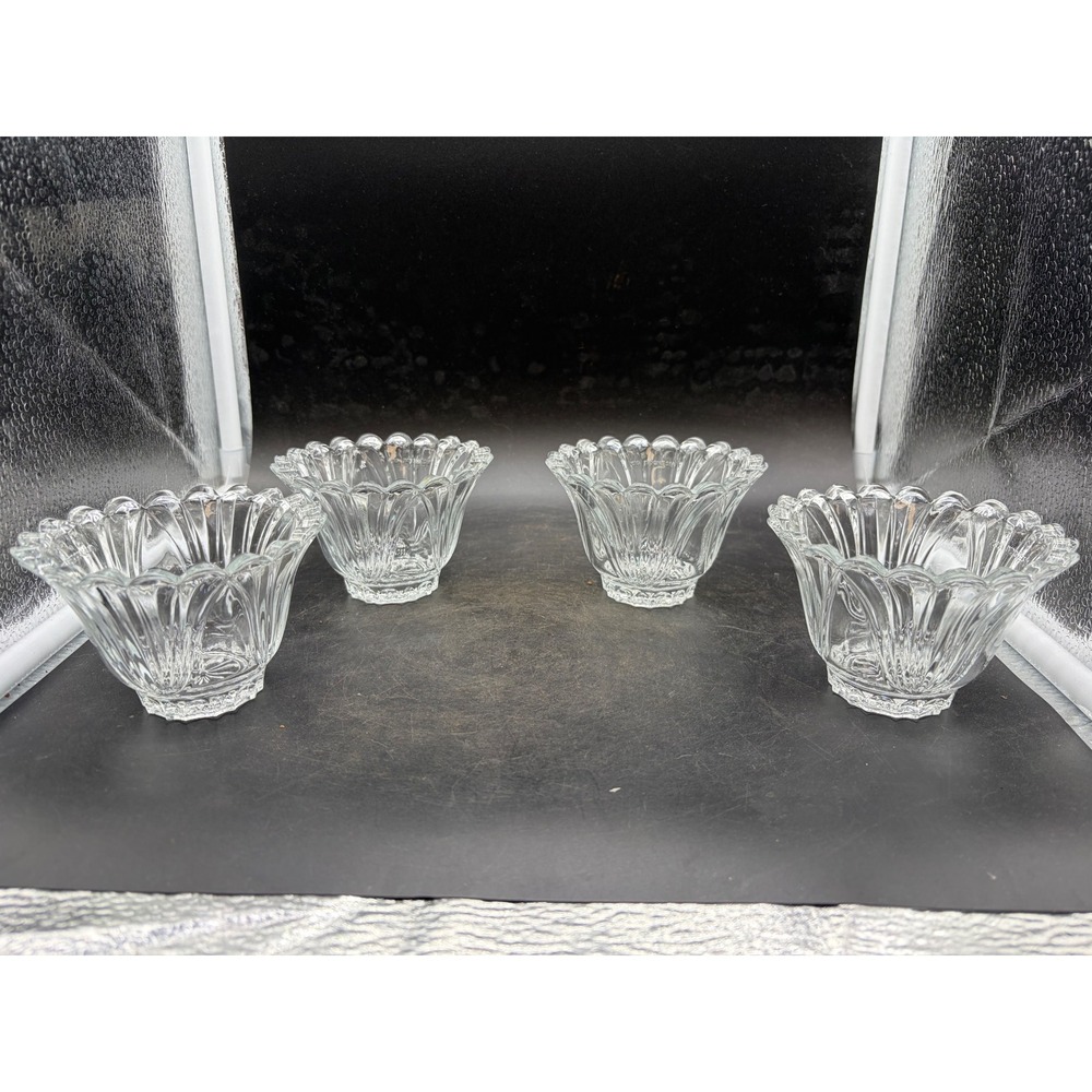 Mikasa French Countryside Clear Glass Dessert Bowls Set of 4 Scalloped Fluted
